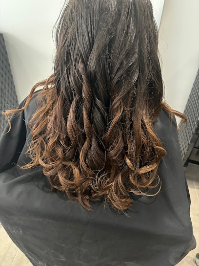 Love Beauty - Salon de coiffure & d'esthétique Paris 8, Salon de Coiffure à Paris 08