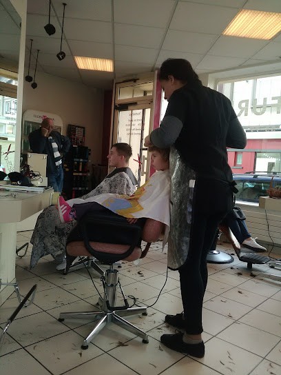 Espace Coiffure, Salon de Coiffure à Elbeuf
