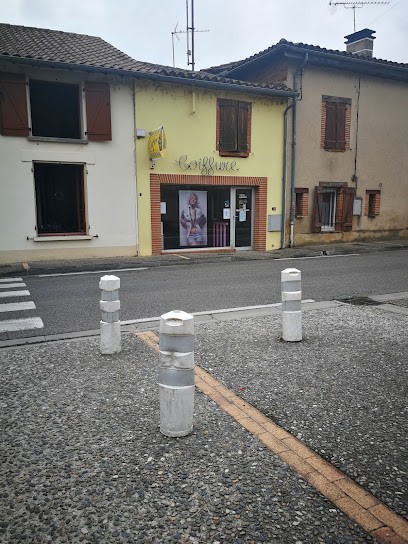 Dalla Costa Monique, Salon de Coiffure à Lamothe-Capdeville