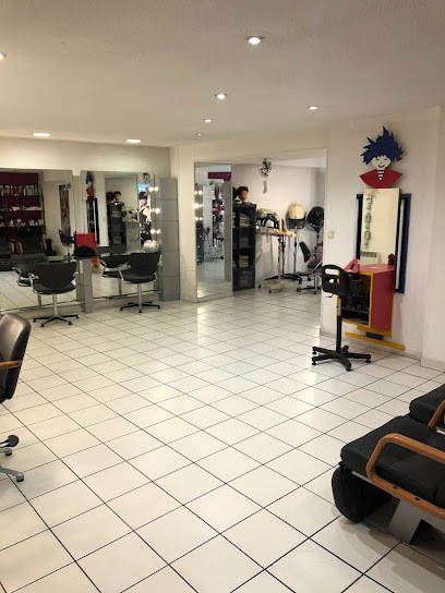 Frédéric Moreno, Salon de Coiffure à Firminy