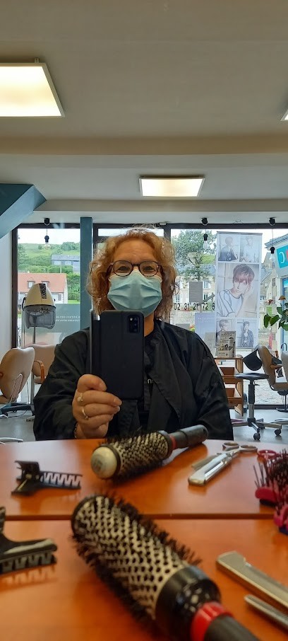 Séverine Coiffure, Salon de Coiffure à Port-en-Bessin-Huppain