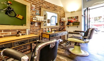 Coiffure Homme Antoine Navarro Castelnau-Le-Lez, Salon de Coiffure à Castelnau-le-Lez