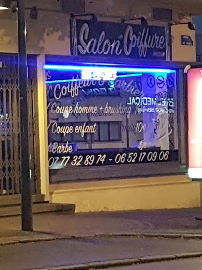 Coiffeur Barbier, Salon de Coiffure à Maubeuge