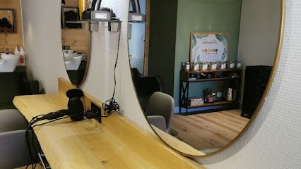 Hair Fun, Salon de Coiffure à Matour