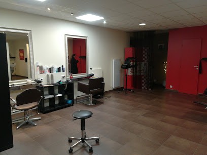 Au Salon, Salon de Coiffure à Landudec