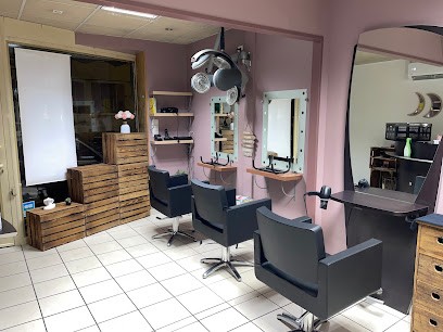 Hair essentiel by Marjorie, Salon de Coiffure à Louhans