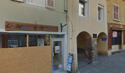 Le Salon. Graziano, Salon de Coiffure à Saint-Jean-de-Maurienne