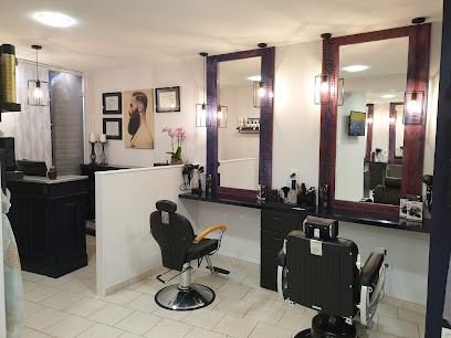 Les Ciseaux De Marie-Laure, Salon de Coiffure à Manneville-sur-Risle