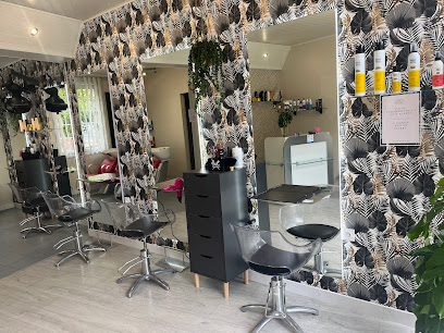 Amé'ciseaux 76 Coiffeur à Darnétal