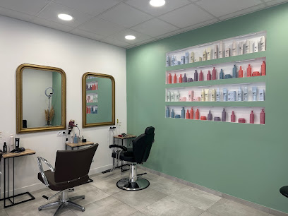 L'hair D'un Temps Coiffeur à Trévoux
