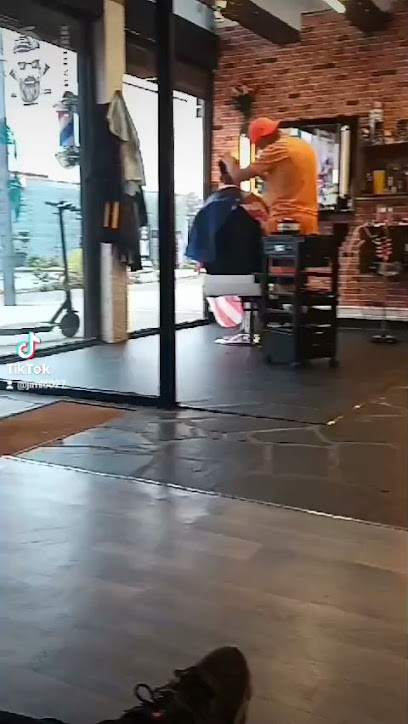 Barber La Classe Mourenx, Salon de Coiffure à Mourenx