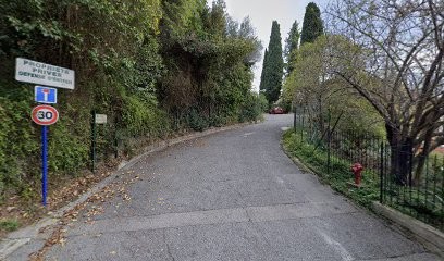 Béa Coiffure, Coiffeur à Domicile à Menton