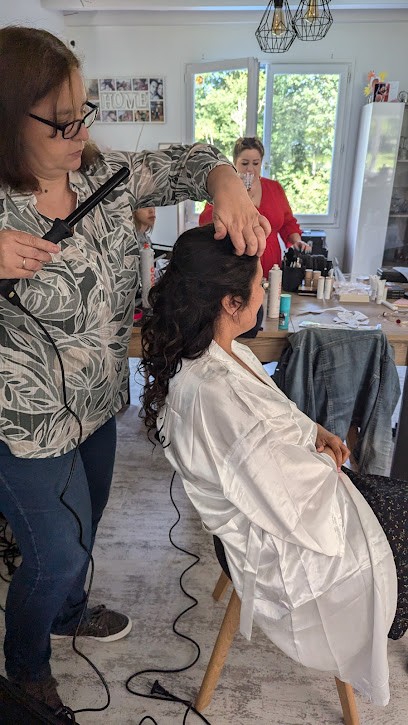 Le Carré Parfait - Coiffure à domicile, Coiffeur à Domicile à Boulazac Isle Manoire