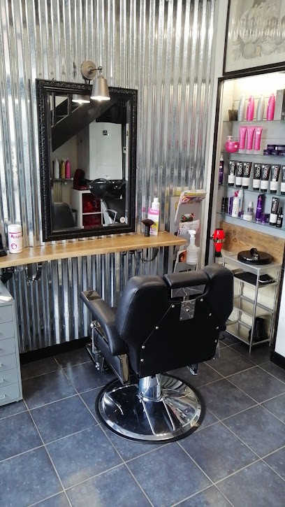 Le Hall Coiffure, Salon de Coiffure à Dampierre
