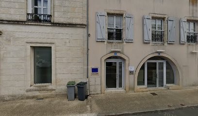 Lievre Girault Lydia, Salon de Coiffure à Lezay