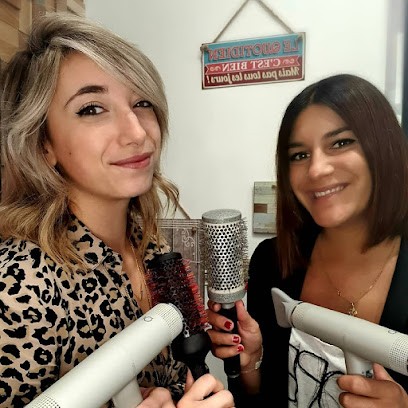 Extroversions Best Hairdresser, Salon de Coiffure à Anglet