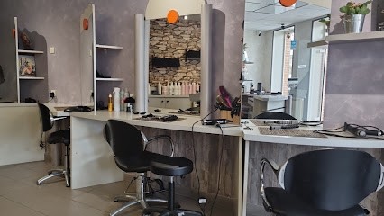 Evidence, Salon de Coiffure à Touvois