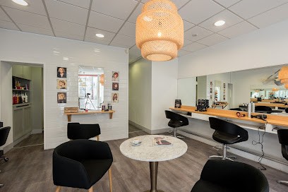 Une Pause Nozay, Salon de Coiffure à Nozay