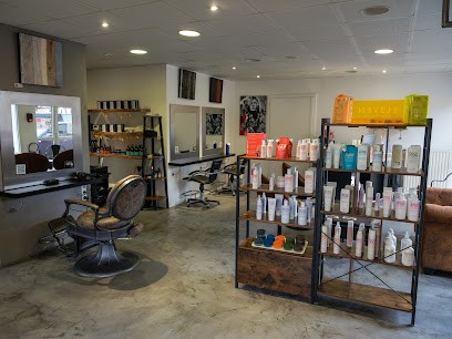 Libre Style Coiffure SUNDHOFFEN Mixte, Coloriste, Barbier, Salon de Coiffure à Sundhoffen