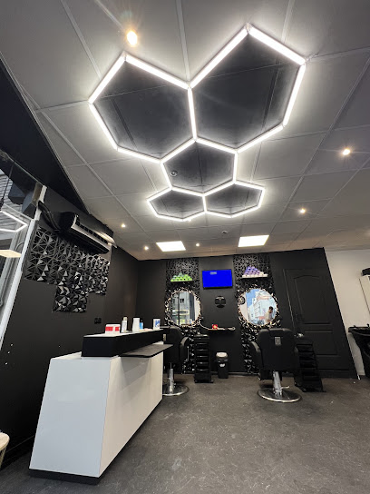 By Rr Barber Coiffeur à Rouen