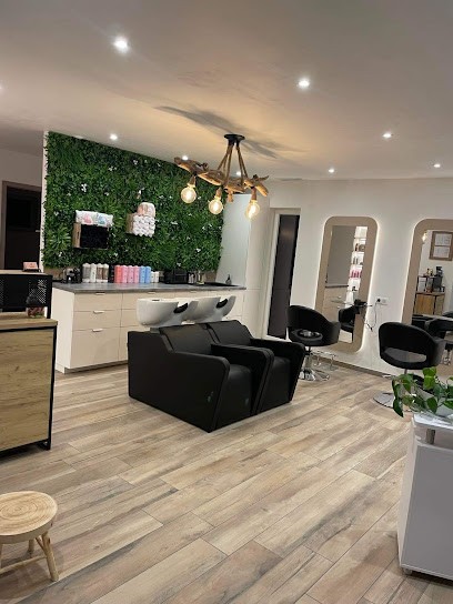Sarah Maître Coiffeur, Salon de Coiffure à Ebersheim
