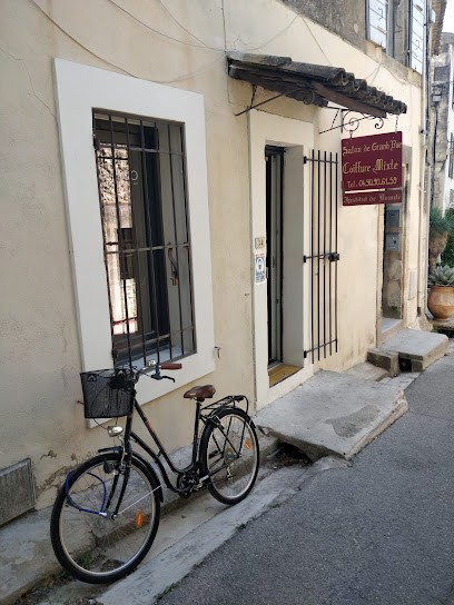 Brochu Cristelle, Salon de Coiffure à Eygalières