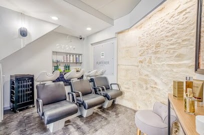 Le Coiffeur | Salon De Coiffure Et Prothésiste Capillaire, Salon de Coiffure à Châteauroux