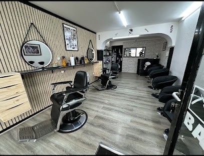 BARBER HAMZA, Salon de Coiffure à Saintes