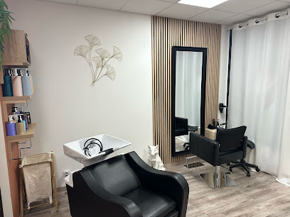 Ô Studio De Manon Coiffeur à Luc-la-Primaube