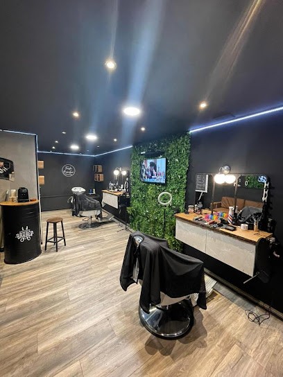 Fade Barber, Barbier à Hyères