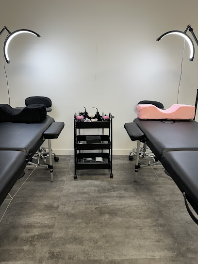 Nicky Foundation Coiffeur à Cergy