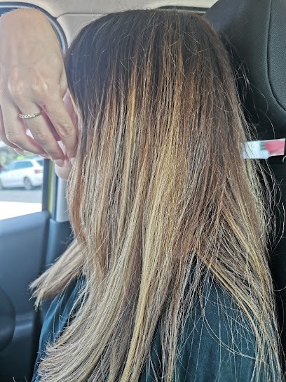 Studio 113, Salon de Coiffure à Saint-Paul-lès-Romans