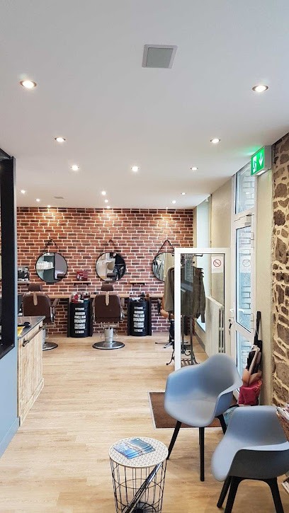 Le Salon De Cécile, Salon de Coiffure à Lanmeur