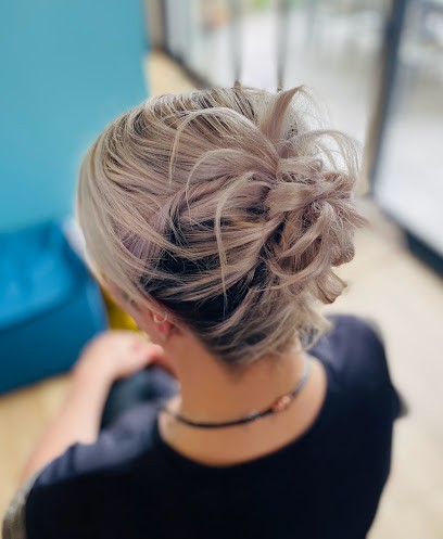 Julie Coiff' - Coiffure à domicile 66, Coiffeur à Domicile à Sainte-Marie-la-Mer