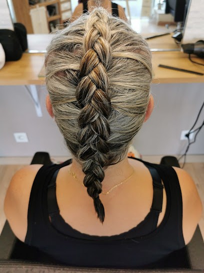 Les P’tites Mains D’argent, Salon de Coiffure à Artigues-près-Bordeaux