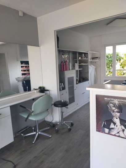 Coiffe R, Salon de Coiffure à Viry-Châtillon