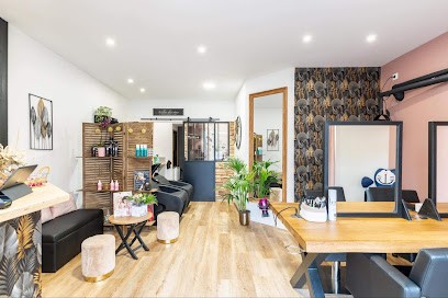 L'Hair Du Temps, Salon de Coiffure à Pleslin-Trigavou