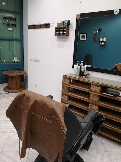 Coiffeur Homme Geraldine Loll, Salon de Coiffure à Limoux