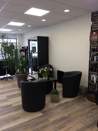 MEDARD Coiffeur Visagiste (Le Mesnil-Esnard), Salon de Coiffure au Mesnil-Esnard