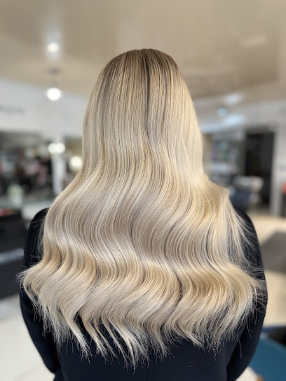 Le Studio By Thalia - Coiffeur Rochefort - Spécialisé En Balayage Coiffeur à Rochefort