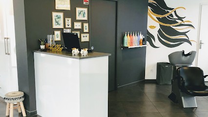 Six O Queen, Salon de Coiffure à Saint-Mitre-les-Remparts