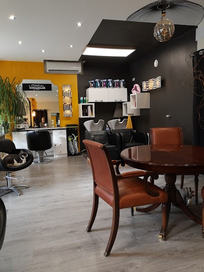 Olivier Et Alexandra Coiffure, Salon de Coiffure à Yutz