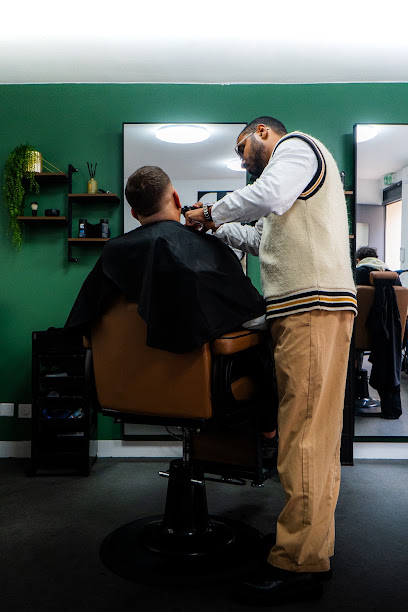 The Cut House Coiffeur à Suresnes