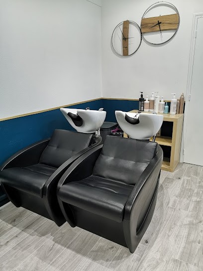 By Andréa, Salon de Coiffure à Volstroff