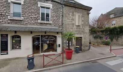 Dufour Cyrille, Salon de Coiffure à Larche
