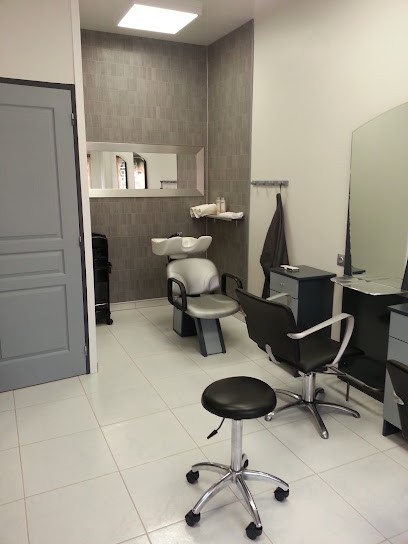 Car-Coif, Salon de Coiffure à Alairac