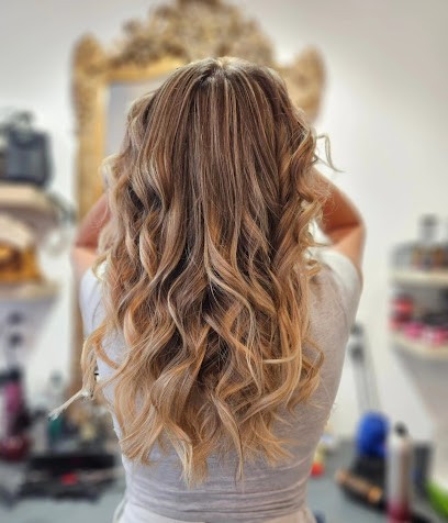 Cap E Cap Coiffeur Barbier, Salon de Coiffure à Laruns