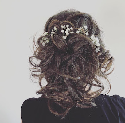 La Coiffure En 3 B Coiffeur à Pollionnay