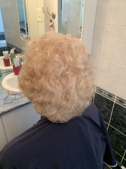 Larcule Bardet Sylvie Marie Claire, Coiffeur à Noalhat
