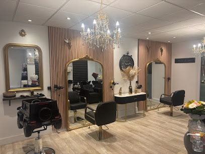 L'authentique By Claire Coiffeur à Calais